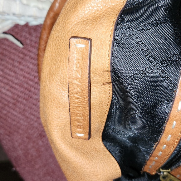 BCBG MAXAZRIA leather purse - Picture 9 of 11